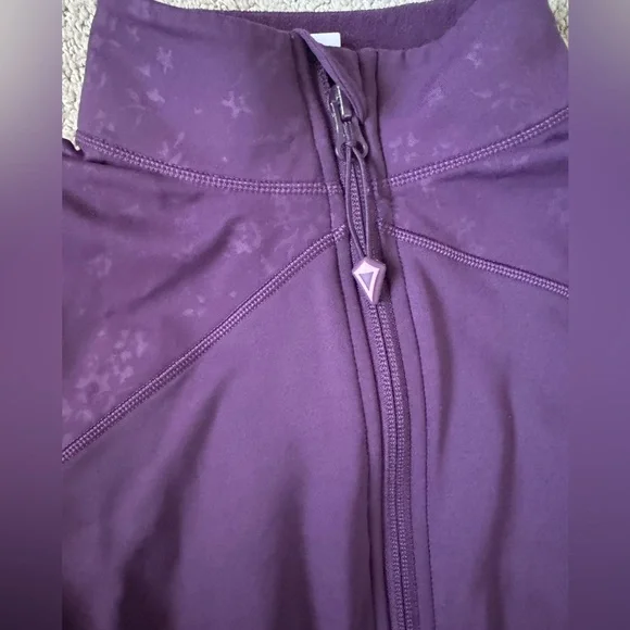 Ivivva  practice jacket - Picture 2 of 8